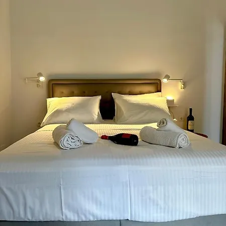 Travelers Luxury Suites, Studios & Apartments Corfu  Exteriér fotografie