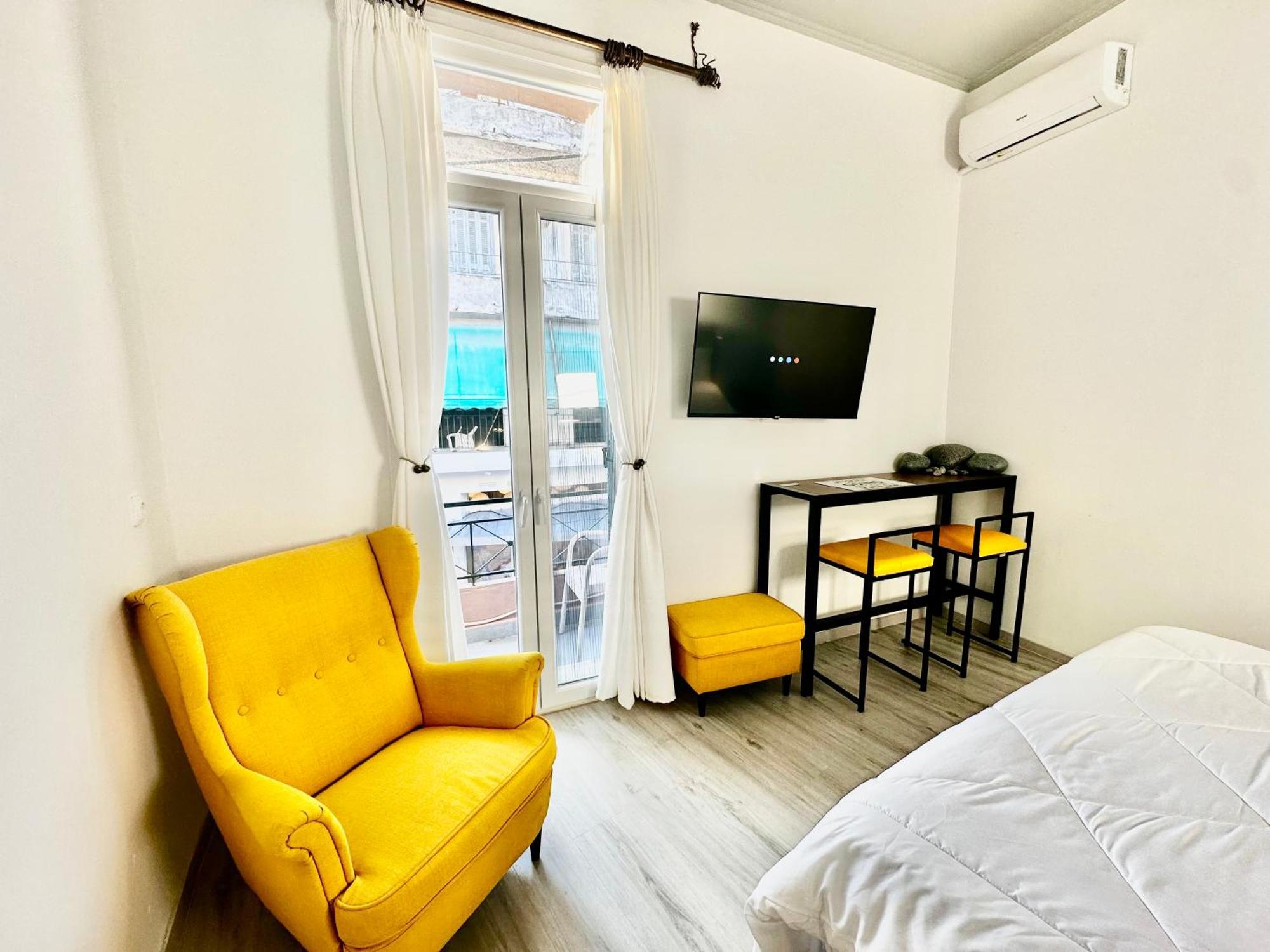 Travelers Luxury Suites, & Corfu (city)